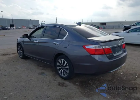 2015 Honda Accord Hybrid Ex-L z USA, uszkodzony, nr VIN 1HGCR6F54FA009684